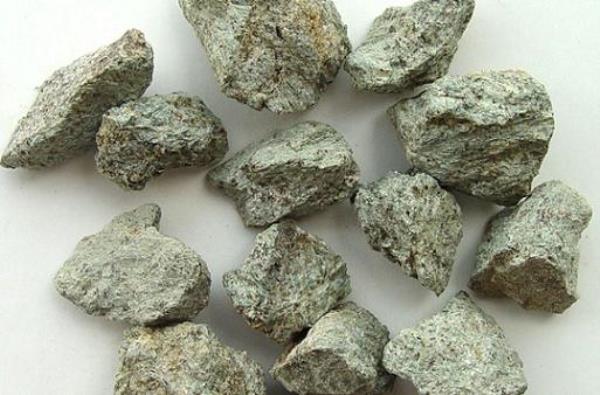 阳起石 第1张 阳起石